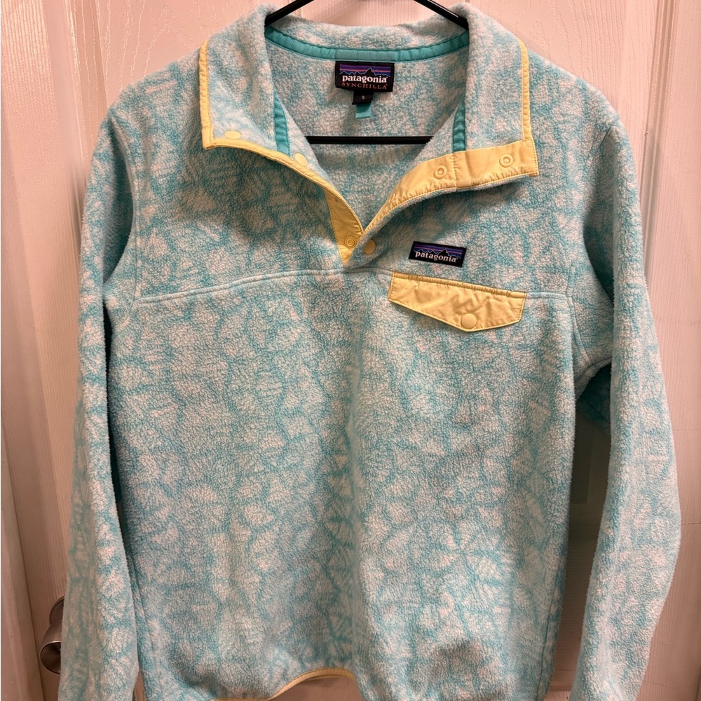 Patagonia Women's Small Synchilla Mid-Length Snap Jacket Light Blue Yellow White
